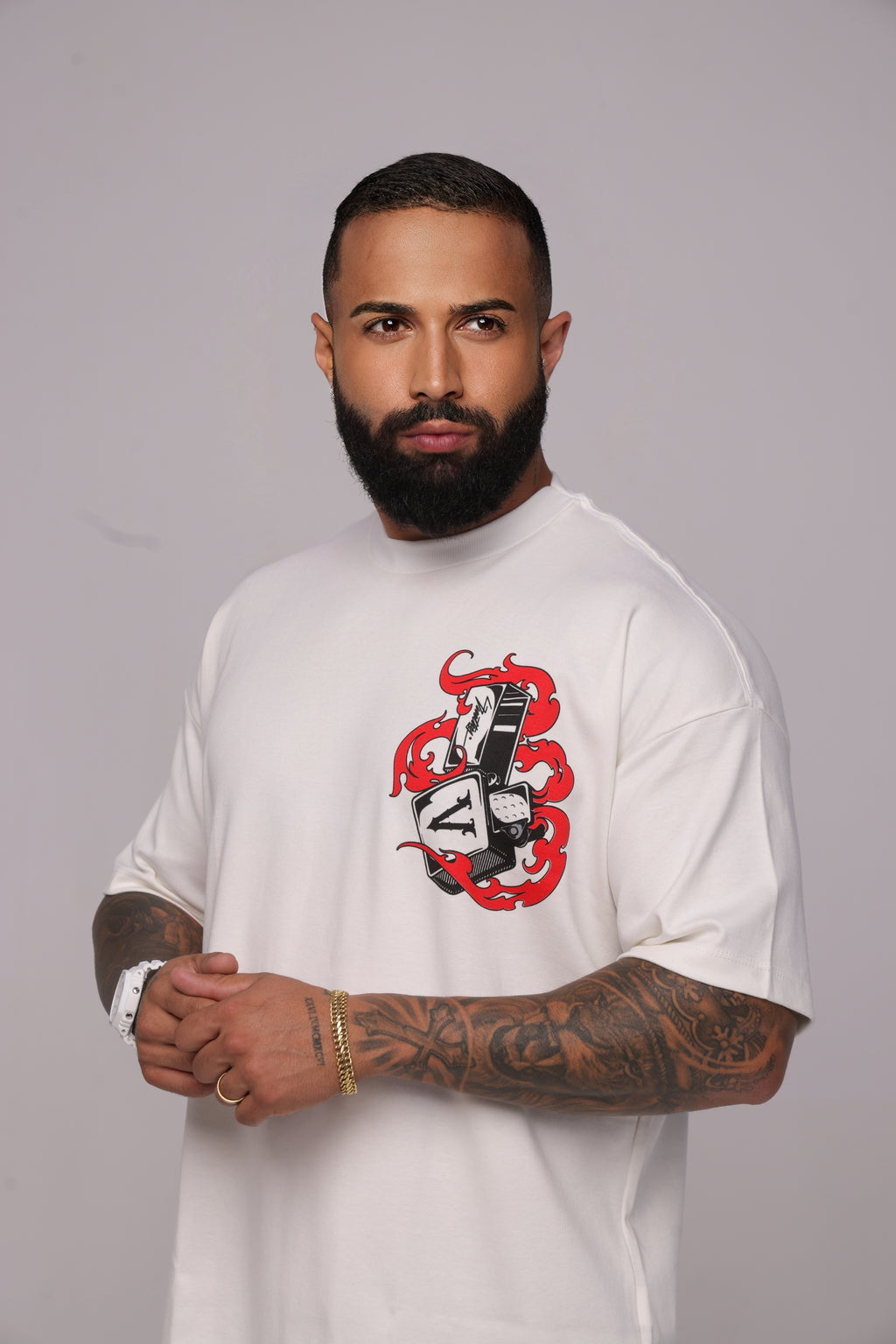Camiseta oversized 23 "ILUMINE" - 230g