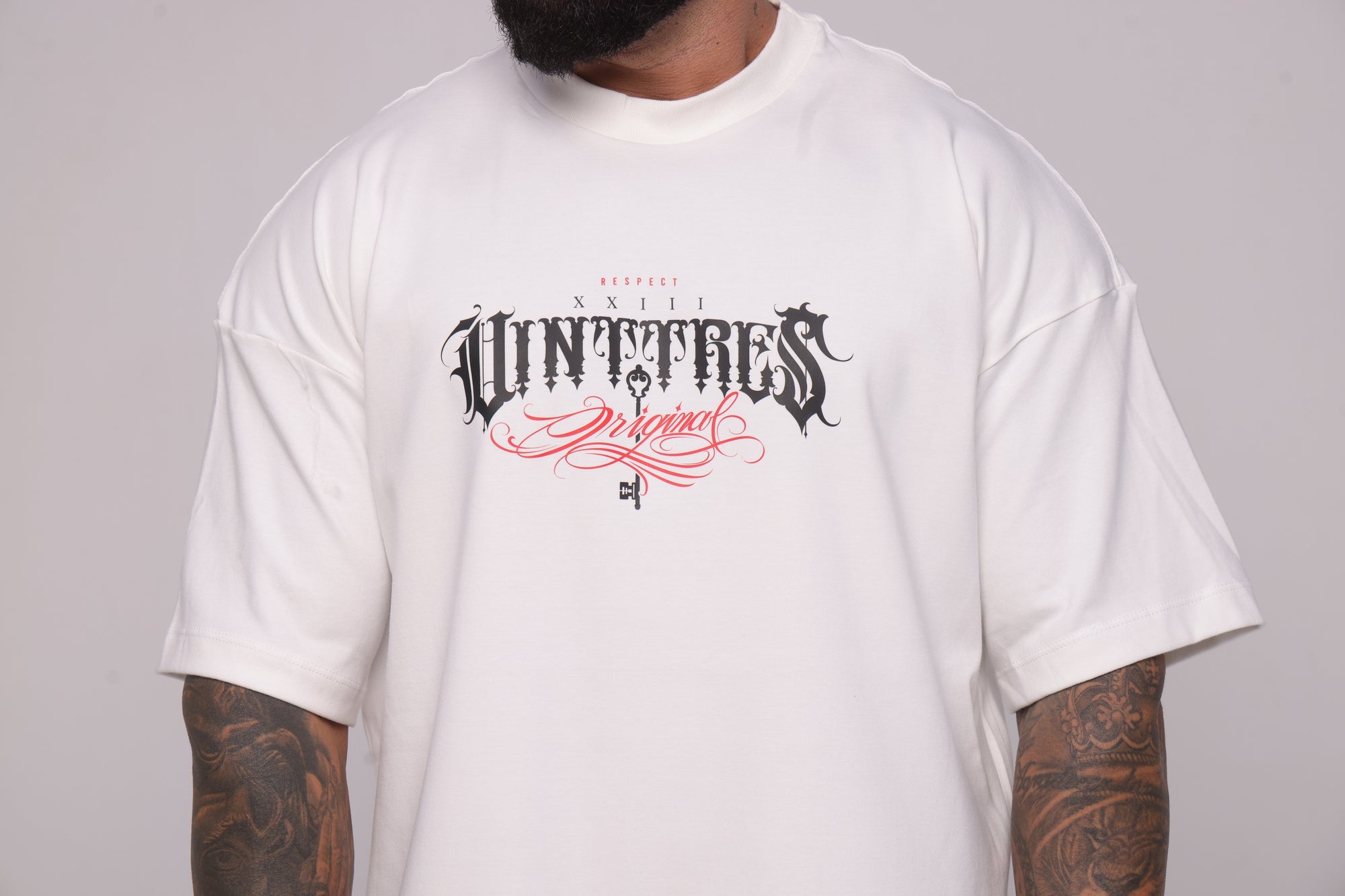 Camiseta oversized "Vinttrês original" - 230g